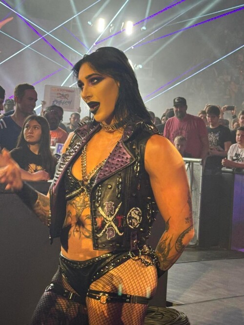 rhea ripley v0 2gkiwrxxroxe1066923e236cb376b