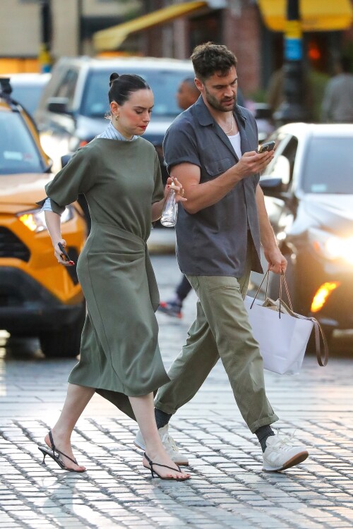 rid1141f4930745572f7f