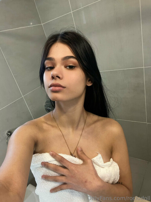 rocio 351d479a6cf4340ecd