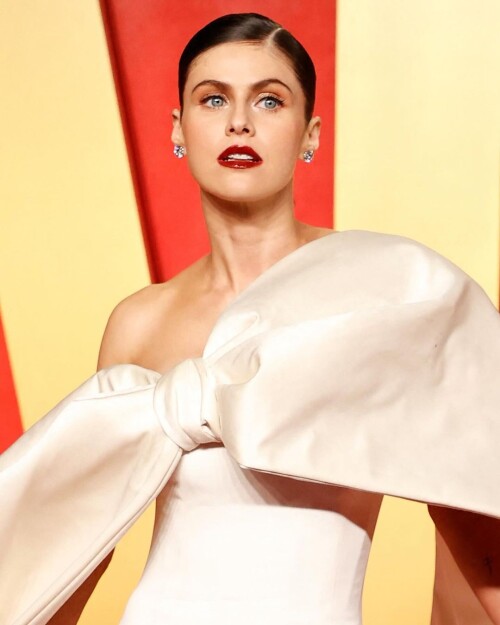 rogergonzalezshow 11 03 2024 00012983392736670f01