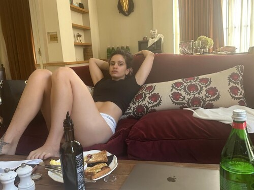 rosalia.vt 3470170352239235642 2024 10 020fad0cb17a3c7277