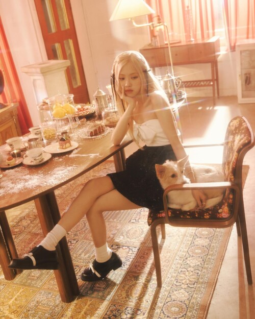 roses are rosie 23122023 0015e825d0a385b341f4