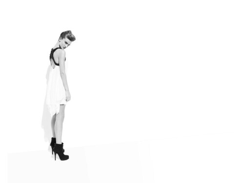 rosie huntington whitely topless thomas wylde 11df331a06bd36791a