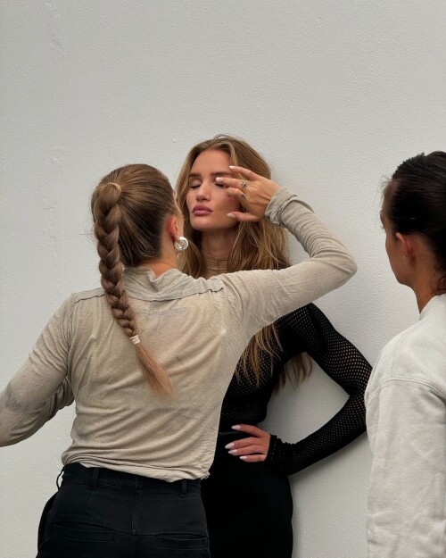 rosiehw-___3479409045297656856_25096719___--8e2cbb34ec5c956b5