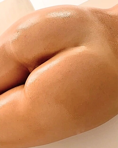 row 1 column 5c66c7dc66cda0ae8