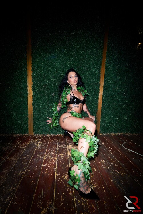 rr0107 ivylebelle 0020dd038bc088e94e1b