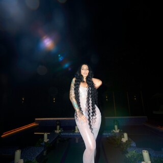 rr0107_ivylebelle_002631641f77bb32fc52cf86489621931d37