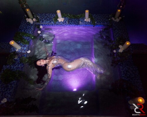 rr0107 ivylebelle 00492e306dbe4858c3a1