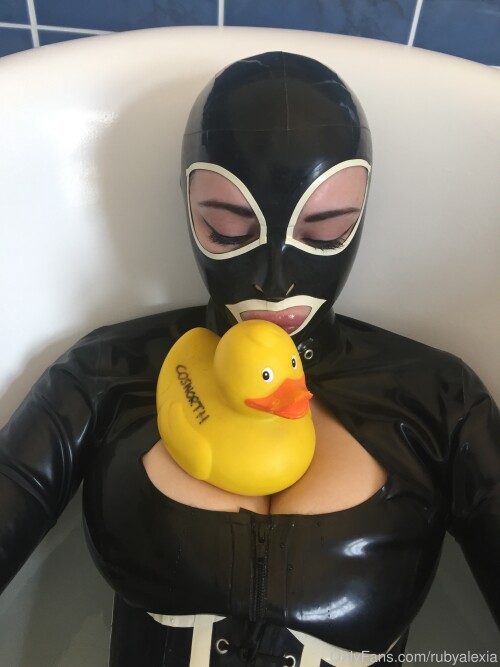 rubyalexia 2019 03 09 24543058 So who wants to see the full rubber XXX film and photoa4513382e8c84d0
