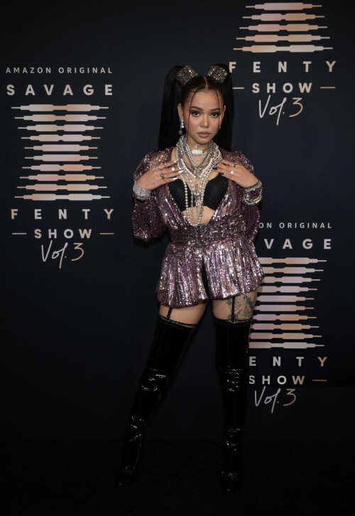 s53OtYiezg0a9d9a978f6dadec