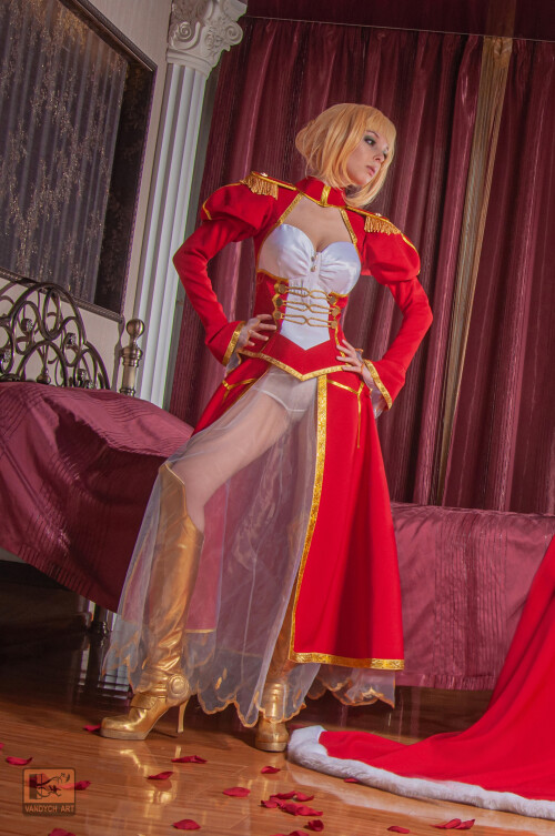 saber Helly and Alina 13