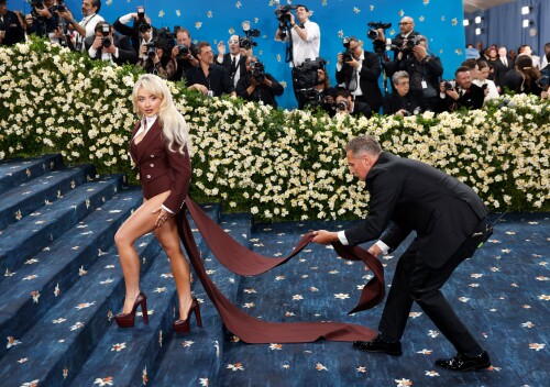 sabrina 123b9a37ccd29b588d5