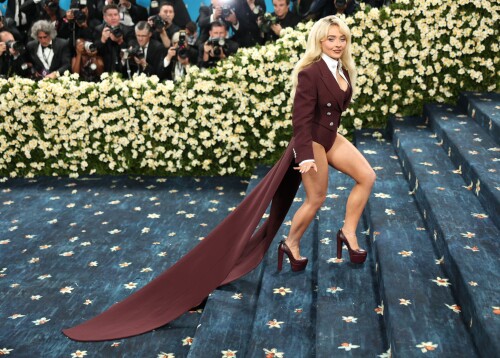 sabrina 14f94f63aeace283cc