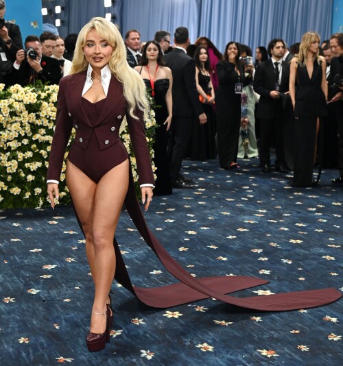 sabrina 1a0d4eb7cf546c547