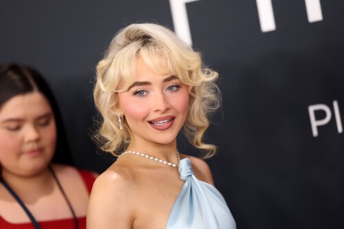 sabrina 2006f11e377afc9105