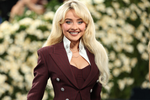 sabrina 21a7ff358687d6e6b4