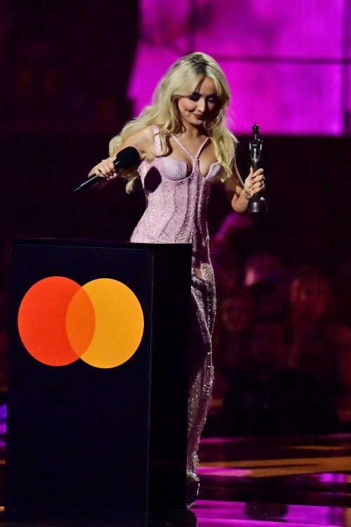 sabrina 420b7ea76c0058b8c23