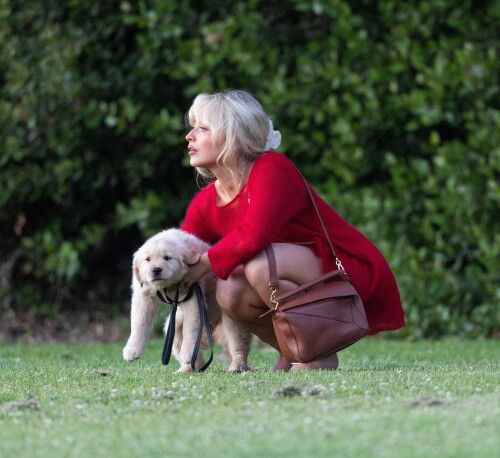 sabrina 6b90674f131888ad6