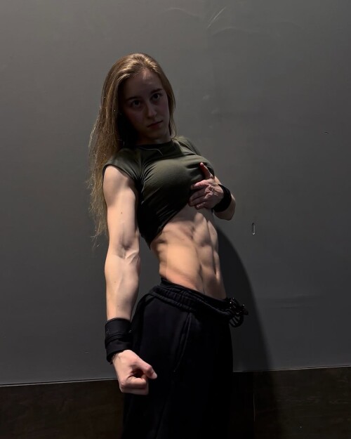 sabrinacesta 24084150621385f0c962b2388e