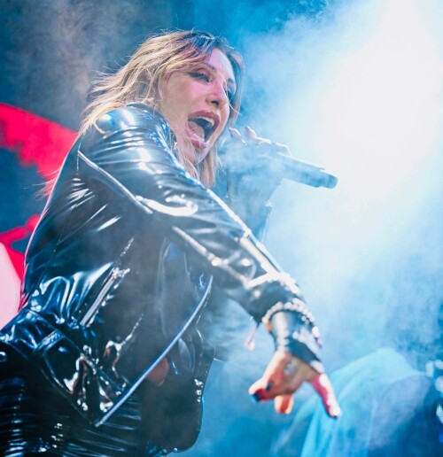 sabrinasalernofficial 06062023 0003dff9271ab23553cb