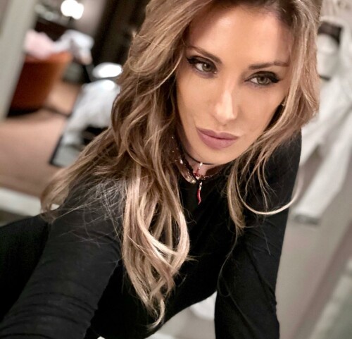 sabrinasalernofficial 13012023 0003