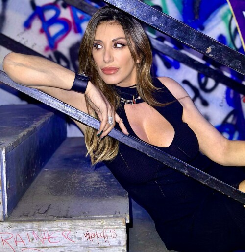 sabrinasalernofficial 23042023 0001