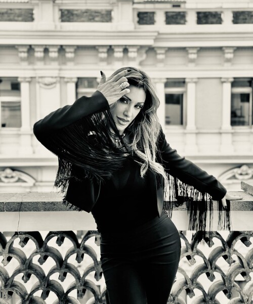 sabrinasalernofficial 24012023 0006