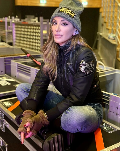 sabrinasalernofficial 24022023 0003