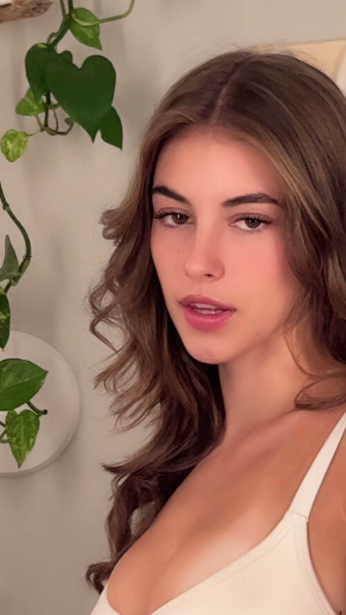 sadbittyeva 7102583908226632965 5