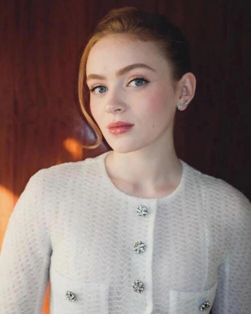 sadie58fee6416409646035