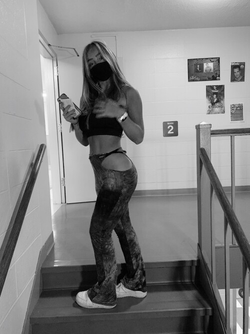 Processed with VSCO with b1 preset