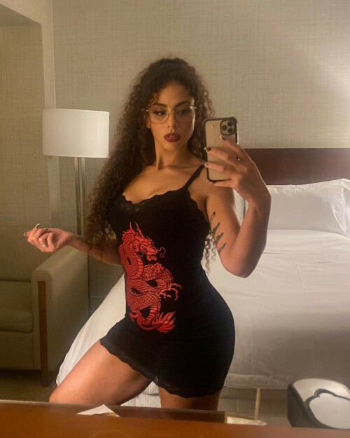 samanthairvinwwe 04102023 00032a9478b82ad6c15d