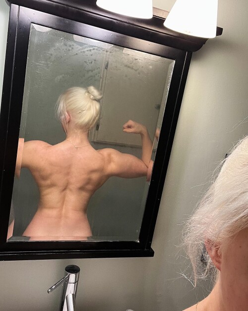 sarah.hasner CXCUceVpaej 2c07791b55a66c879