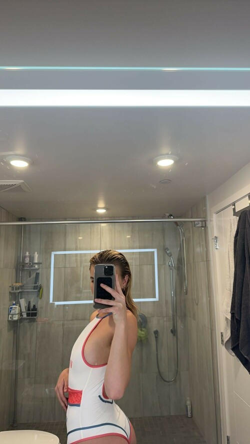 sarakwolfatar 1685779630757