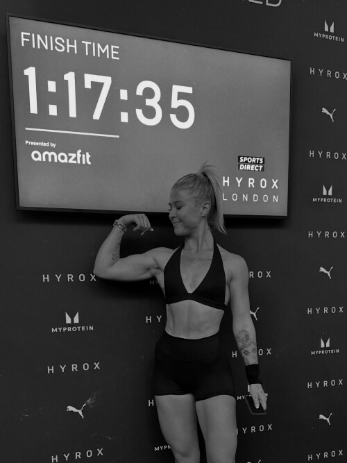 scarlyparkerr_1746340396_3624888430924786272_58617620848bae0b9e9d3aa5653