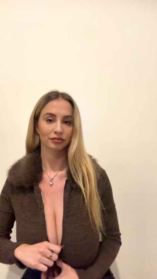 scene0006123097fca463f288a