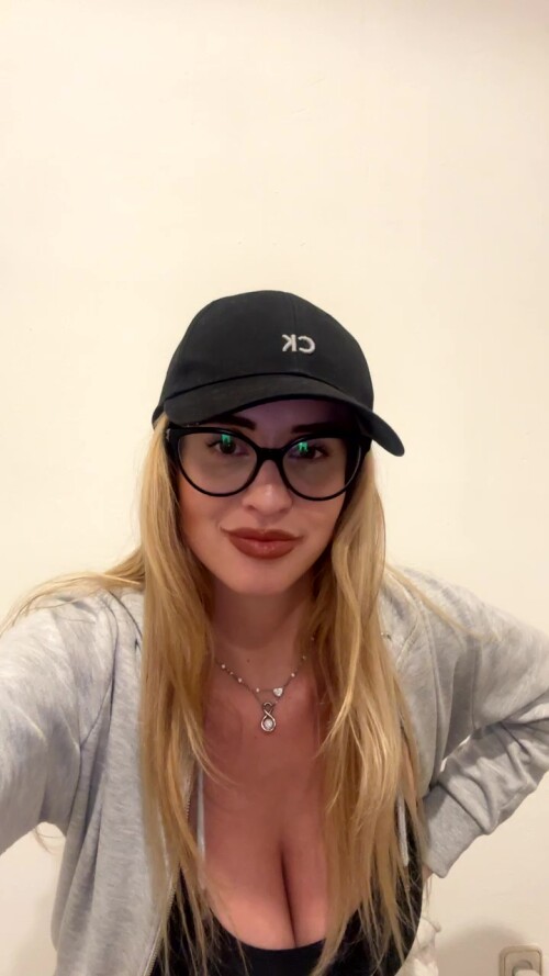 scene24121135f63d50c94bf8f