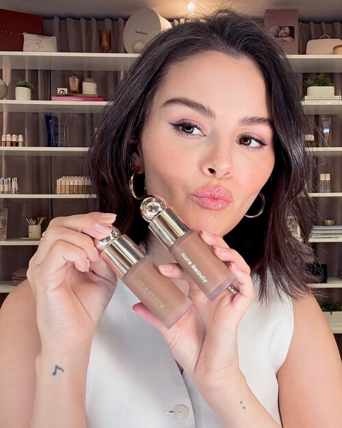 selenagomez 20250123 00030dbebb4574eba5c6