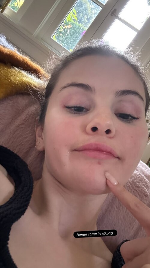 selenagomez 3671914083180544725bc25f357be06e9cb