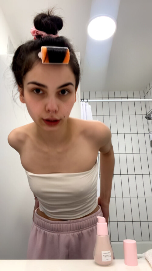sequence 24e097c94e8323fafe