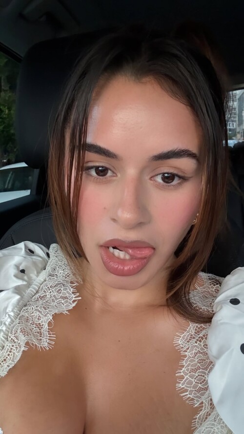 serve img 184accd7cd4e356b5