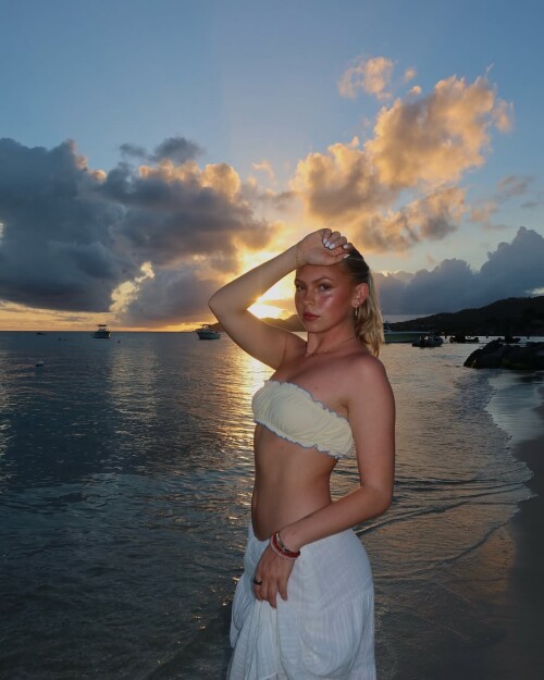 serve img17fa59fa19bef281