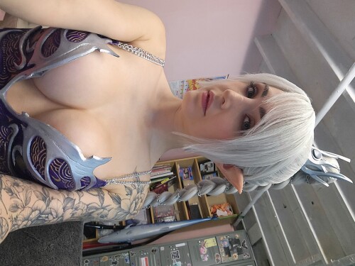 shadowheartselfies230b9958a71bc819cb