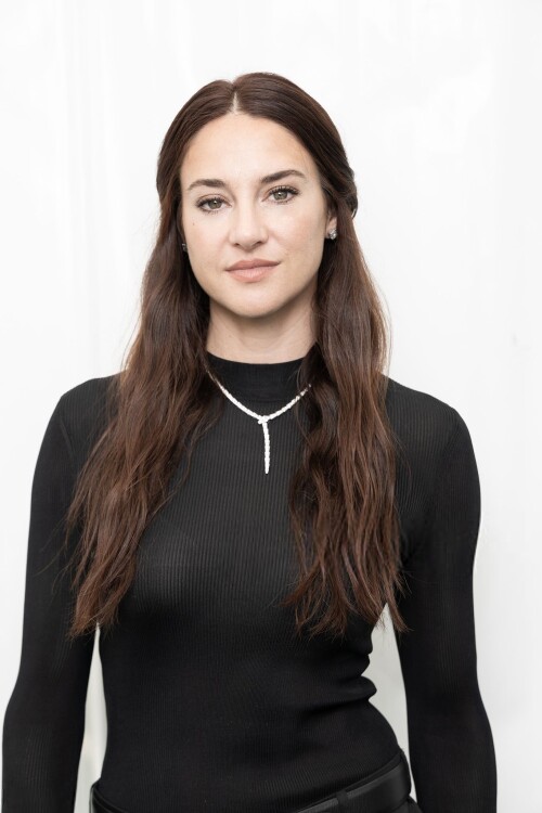 shailene 13f2111376d531a892
