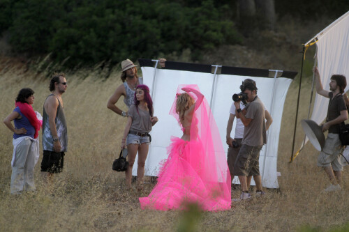 shakira 063ab2a32a8768fc971