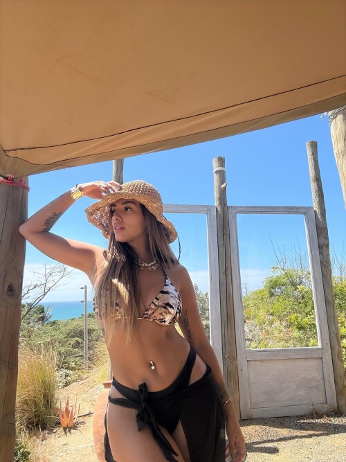 shirleyarica27 1752619208 3677558923248223939 11294189040f576ca88ae370e4