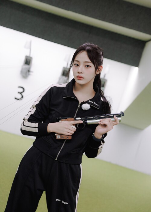 shoot aEAFQQI 55c9057789a132b97