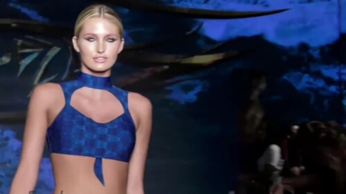 shot 002895c053d710dc294