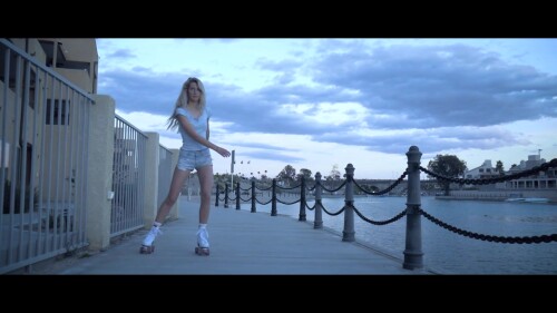 shot 0105fad97927b4f6d21