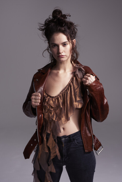 shot 01 017dc225d18ab725cd2